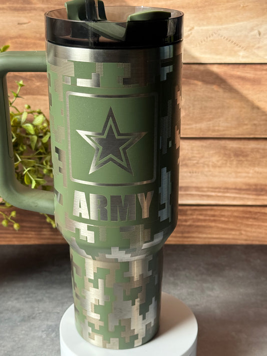 dIgital camo 40oz stanley - army edition