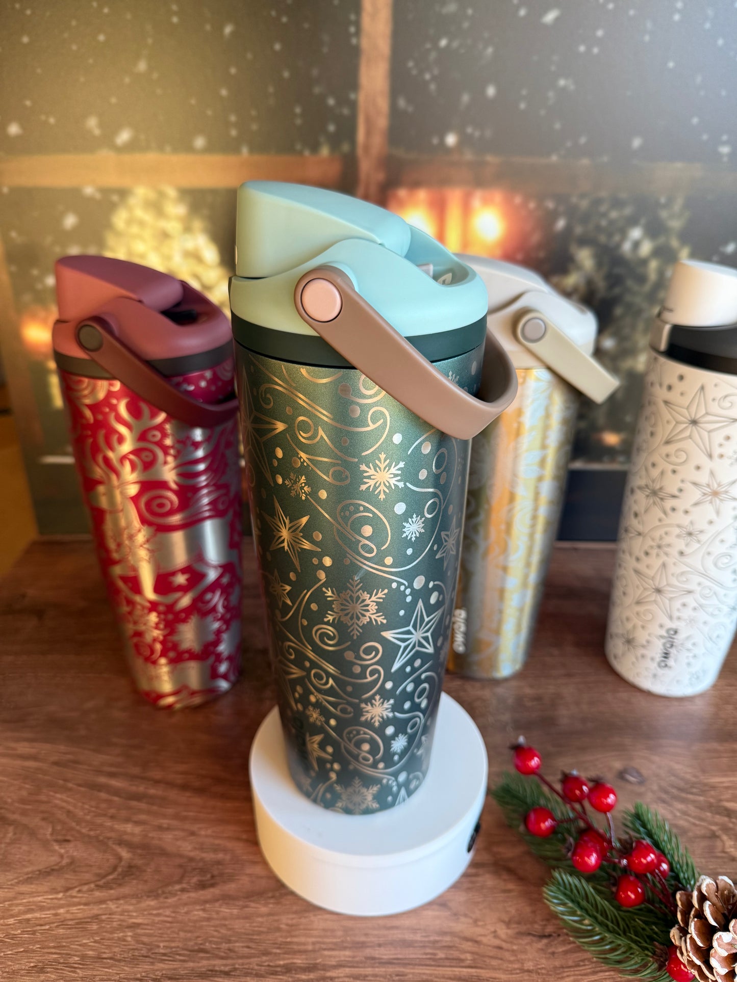 Fa La La La La Owal La Laaa!  Holiday Designs