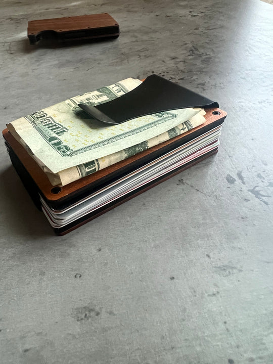 personalized engraved mens wooden minimalist style wallet with money clip (walnut or cherry Wood)